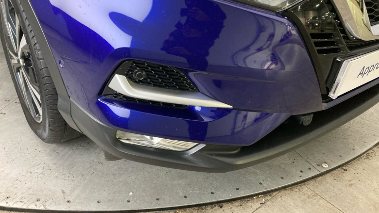 Nissan Qashqai 1.3 DiG-T N-Connecta 5dr Petrol Hatchback